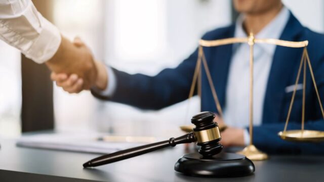 Abogados de accidentes de auto en Riverside